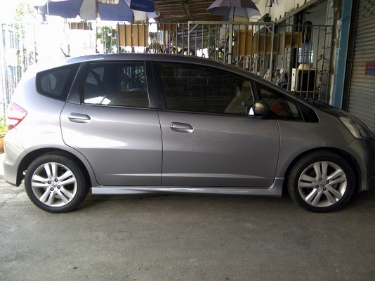 ขายดาวน์ฮอนด้า Jazz 1.5 i-VTEC ตัว Top ปี 2010 ขายดาวน์ฮอนด้า Jazz 1.5 i-VTEC ตัว Top ปี 2010