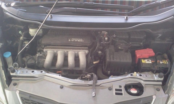 ขายดาวน์ฮอนด้า Jazz 1.5 i-VTEC ตัว Top ปี 2010 ขายดาวน์ฮอนด้า Jazz 1.5 i-VTEC ตัว Top ปี 2010