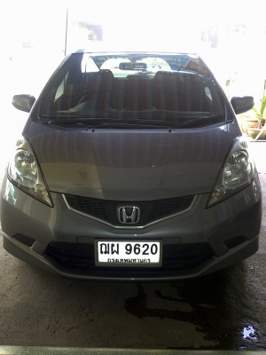 ขายดาวน์ฮอนด้า Jazz 1.5  i-VTEC ตัว Top ปี 2010