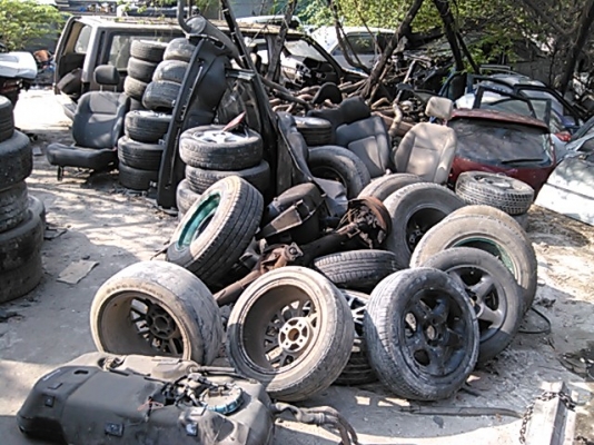 ขายล้ออะไหล่ เศษแม๊กพร้อมยาง