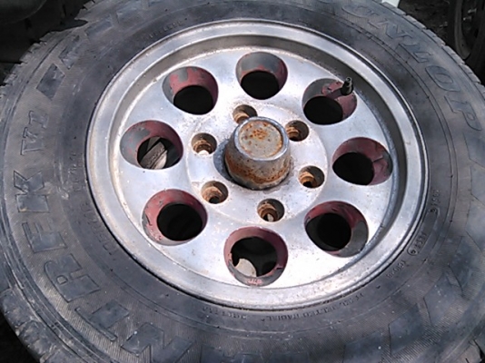 ขายล้ออะไหล่ เศษแม๊กพร้อมยาง