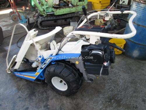 รถเกี่ยวข้าวเดินตาม รหัสสินค้า :13001496 ISEKI รุ่น :RL55 www.nihonmono.com