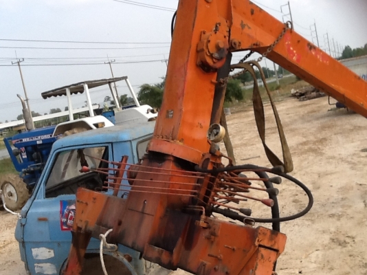 เครน UNIC 2.9 ตัน ราคาตามสภาพ