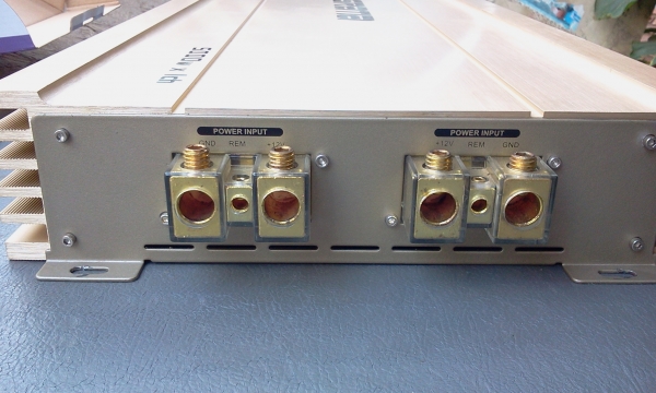 ลดราคา!!ขายแอมป์5000wแรงๆ ของใหม่ๆ ถูกๆซักตัว