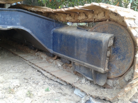 รถแม็คโครสวยโกเบ 120รุ่น3 เครื่องดีแอร์เย็น ระบบไฟฟ้าครบ รถใช้งานประมาณ 700 กว่าชั่วโมง