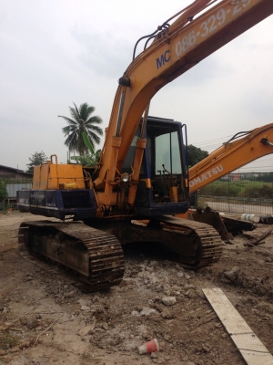 ขายแม็กโครKoMATSU PC 120.3 รถสวยพร้อมรายหัวแจะรถใช่งานดีมากปูมอามพิเศษ