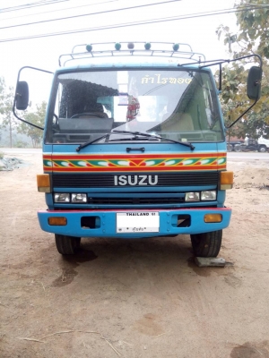 ขาย รถเทเลอร์ Isuzu rocky เล็ก 2 เพลา