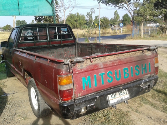 ขายรถกระบะ L200  มีให้เลือก 2คัน ราคาเทากัน แอร์เย็ คันซีสวย