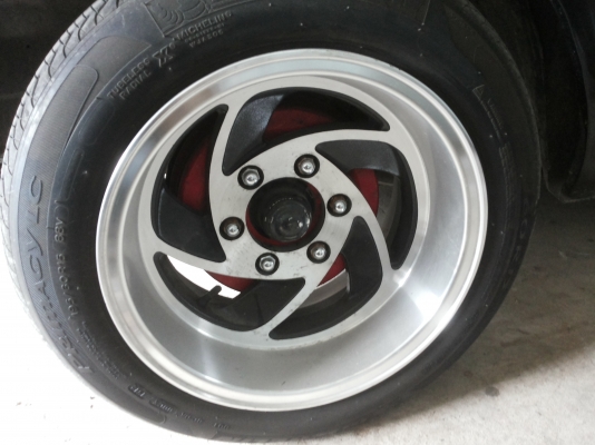 ขายแม็กเรโท ลายใบพัด195 60 155 พร้อมยาง