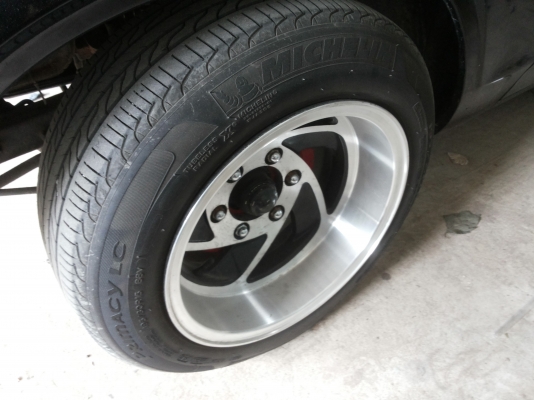 ขายแม็กเรโท ลายใบพัด195 60 155 พร้อมยาง