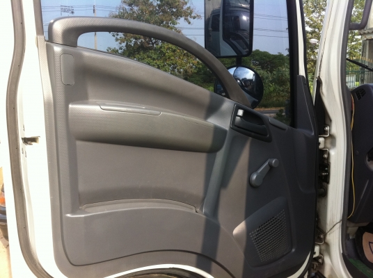 ISUZU NPR กระบะคาร์โก้