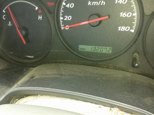 รถกระบะ Isuzu D-MAX ตอนเดียว 2500 เทอร์โบ EX ปี 2547 พวงมาลัยพาวเวอร์  รถอยู่ ชุมพวง นครราชสีมา