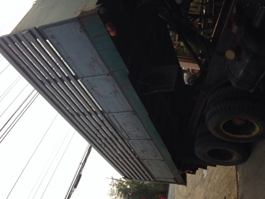 สิบล้อหัวยาว ดั้ม  ติดต่อคุณไก่ 0861237456