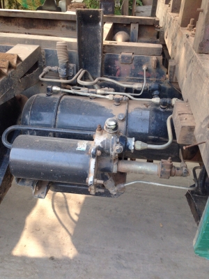 สิบล้อหัวยาว ดั้ม  ติดต่อคุณไก่ 0861237456