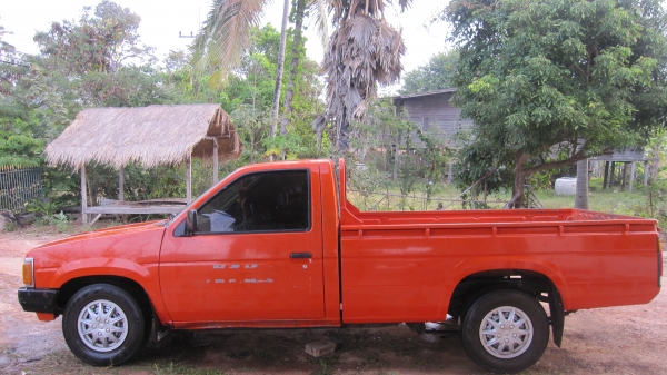 ขายกระบะนิสสันบิ๊กเอ็มฝาแดง ปี36 เครื่องแน่นไม่ไอไม่จากสภาพพร้อมใช้งานครับ ......รถเดิมๆทั้งคันครับสีเดิมบางๆมากไม่มีผุครัชชีสวยๆไม่มีตำหนิ รถคนแก่ใช้งานครับภาษีขาดกันยายน57+ทะเบียน+พร้อมชุดโอนครับ อยากให้มาลองขับดูก่อนเห็นสภาพจริงแล้วจะชอบเลยครับคันนี้ซื ขายกระบะนิสสันบิ๊กเอ็มฝาแดง ปี36 เครื่องแน่นไม่ไอไม่จากสภาพพร้อมใช้งานครับ ......รถเดิมๆทั้งคันครับสีเดิมบางๆมากไม่มีผุครัชชีสวยๆไม่มีตำหนิ รถคนแก่ใช้งานครับภาษีขาดกันยายน57+ทะเบียน+พร้อมชุดโอนครับ อยากให้มาลองขับดูก่อนเห็นสภาพจริงแล้วจะชอบเลยครับคันนี้ซื