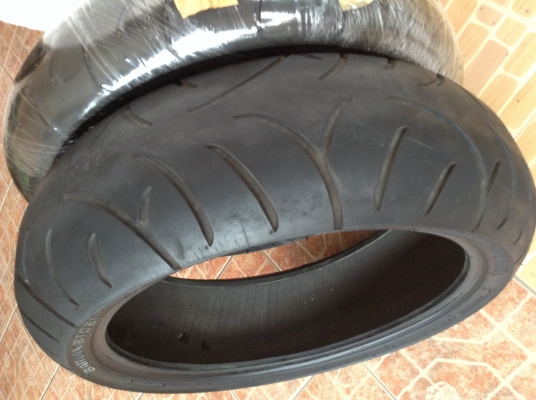 ขายยาง bigbike สภาพเหมือนใหม่
