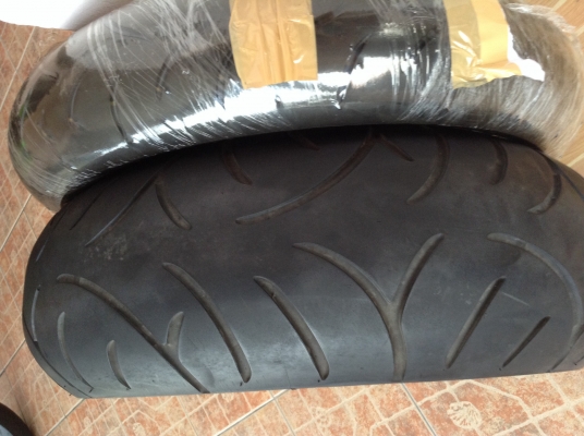 ขายยาง bigbike สภาพเหมือนใหม่