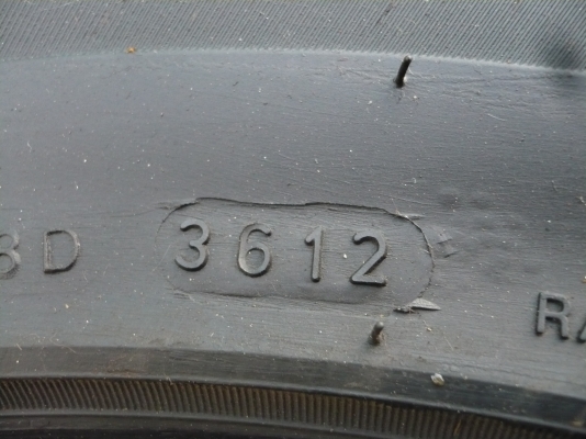 ขายยาง DEESTONE 31X10.5R15 ปี3612