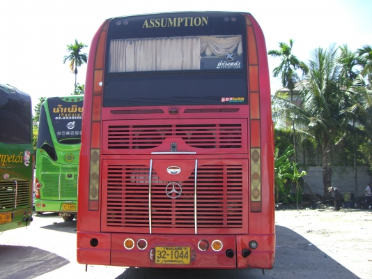ขายรถบัสชั้นเดียว6ล้อ คัสซีBenz เครื่องBenz 1.4ล้าน ขายรถบัสชั้นเดียว6ล้อ คัสซีBenz เครื่องBenz 1.4ล้าน