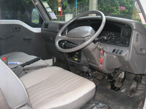 ขายรถตู้ นิสสัน  ปี1997