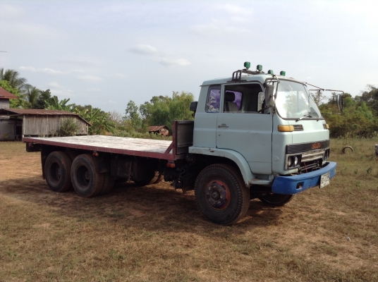 ขาย 10 ล้อพื้นเรียบ 1 เพลา เครื่อง 6BF1 175 แรงม้า เกียร์ร็อคกี้ เบรคทิฟฟี่ (คัสซีหัวยาว)สวยตลอดเส้น วางหัว JCM ช่วงล่างลูกหมากร้อย เฟืองท้าย FUSO พวงมาลัยพาวเวอร์  ยาง 10.00 ขอบ 20 ทะเบียนเต็มพร้อมโอน