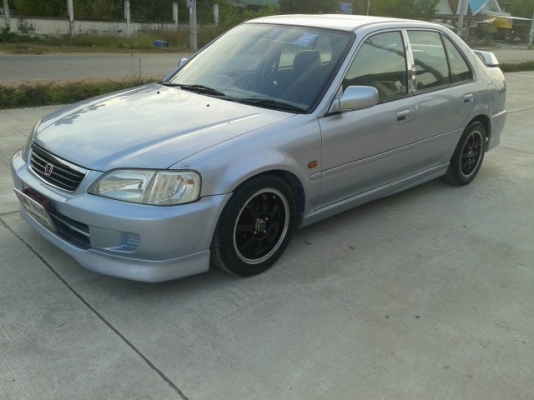 ปี2001 HONDA CITY TYPE Z 1.5EXI เกียร์ธรรมดา ปี2001 HONDA CITY TYPE Z 1.5EXI เกียร์ธรรมดา