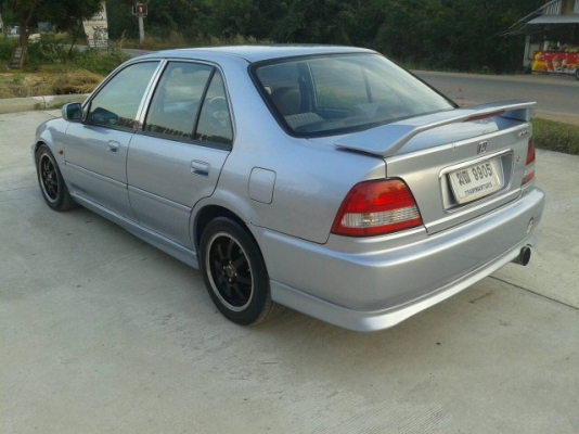 ปี2001 HONDA CITY TYPE Z 1.5EXI เกียร์ธรรมดา ปี2001 HONDA CITY TYPE Z 1.5EXI เกียร์ธรรมดา