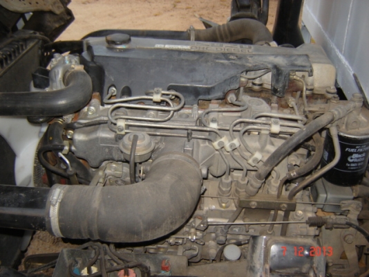 ขายรถ 6 ล้อ ISUZU NQR 150