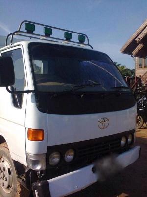 รถโตโยต้า 6 ล้อ ( ไม่ดั้ม ) 115 แรงม้า. สนใจติดต่อ 081 - 6079515 รถโตโยต้า 6 ล้อ ( ไม่ดั้ม ) 115 แรงม้า. สนใจติดต่อ 081 - 6079515