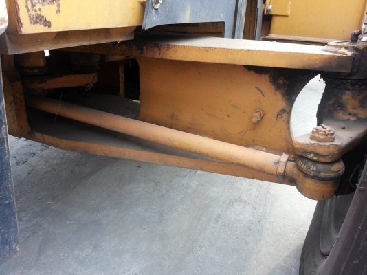 ขายรถตักล้อยาง  KOMATSU SD23K-3  ปี 2000 รถนอกสภาพสวย