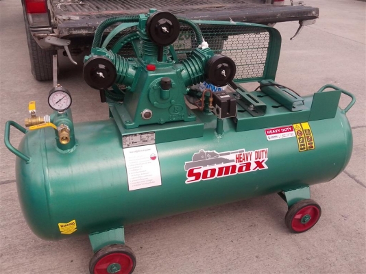 ขายปั๊มลม 2 HP ของใหม่ 148 ลิตร ถังหนาพิเศษ (ราคานี้ไม่รวมมอเตอร์ครับ)  ส่งท้ายปีเก่าครับ ราคาพิเศษ  มีอีกหลายขนาดครับ สอบถามราคากันได้ครับ 1HP 3 HP /5HP