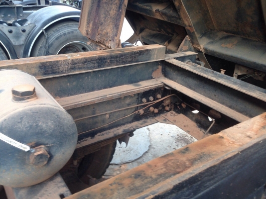 ขาย6ล้อดั๊ม ISUZU เด็กก้า 195 แรงม้า ปี43 กระบะสามมิตร สวยเดิม สนใจโทร 0819701072