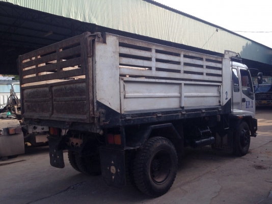 ขาย6ล้อดั๊ม ISUZU เด็กก้า 195 แรงม้า ปี43 กระบะสามมิตร สวยเดิม สนใจโทร 0819701072