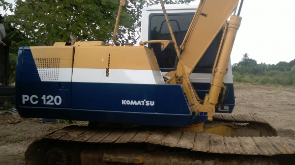 KOMATSU PC 120- 5