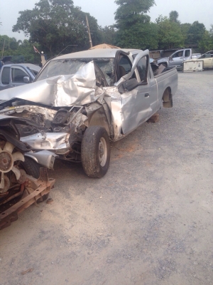 ฟอร์ดเครื่อง2500 เครื่องเกียร์สวยมาก แยกอะไหล่ขายทุกชิ้น ฟอร์ดเครื่อง2500 เครื่องเกียร์สวยมาก แยกอะไหล่ขายทุกชิ้น