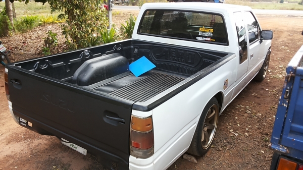 **145,000 บ.ต่อรอง**ขายกระบะแค็ปสวยๆ มังกรทอง87ยอดนิยม ISUZU SPACECAB 2.5SL 87HP หูช้างแท้ ปี32/89 เครื่องเดิมเกียร์เดิม เครื่องดี แรงประหยัด เกียร์ดีไม่มีหลุด ช่วงล่างคัสซีสวยเดิมไม่ผุไม่ดาม กระบะดี มีพื้นปูกระบะ ล้อแม็กสวยๆ หัวบางเดิม ภายในสวยคอนโซลครบ