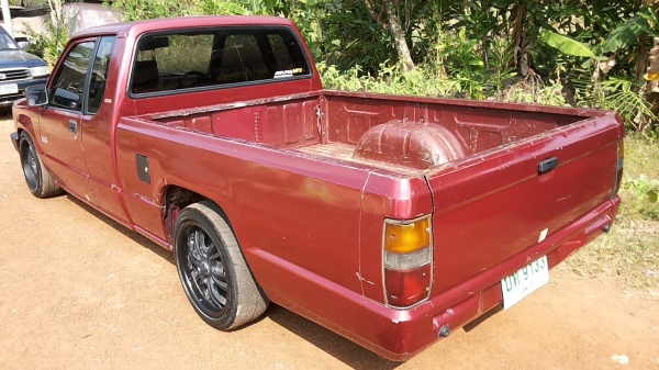 ***ขายแล้วครับขอบคุณ Truck2hand ขาย กระบะแค็ป MITSU L200 AEROBODY 2.5 ปี39/96 เครื่องเดิมเกียร์ เครื่องแน่นแรงเกียร์ดีไม่หลุด ช่วงล่างคัสซีสวยเดิมไม่มีผุ กระบะดี พื้นดี หน้า-หลังเดิมไม่เคยชนหนัก สีสันดี บาง มีบวมบ้างบางจุด  หัวเก๋งไม่ผุภายในดีย คอนโซลครบ