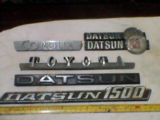 >>> ลายเซ็น+เพลท+โลโก้แท้ๆรถเรโทร หลายค่าย ราคาหลักร้อย!! เหลือตามภาพครับ <<<