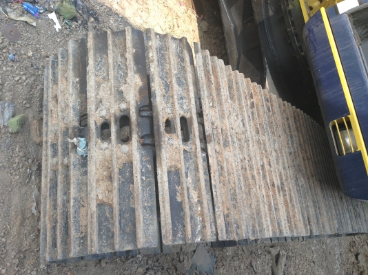 ขาย KOBELCO SK200-3 (ยูตานิแท้) เจ้าของขายเอง สอบถามรายละเอียดเพิ่มเติมได้ที่ 081-4283210 ขาย KOBELCO SK200-3 (ยูตานิแท้) เจ้าของขายเอง สอบถามรายละเอียดเพิ่มเติมได้ที่ 081-4283210