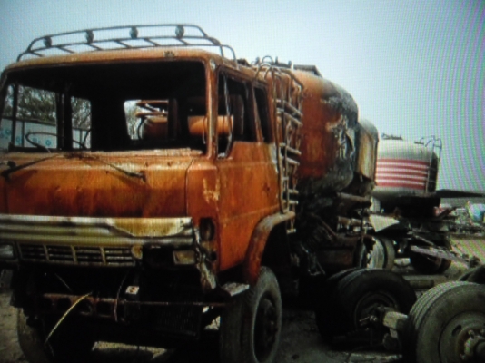 ขายรถบรรทุกปูนเต้า HINO FM 227 พ่วงแม่ลูกโดนไฟไหม้ภายในหัวเครื่อง K13C เสียหายเล็กนอ้ยยางดีคัสชีสวยชุดโอนพร้อม