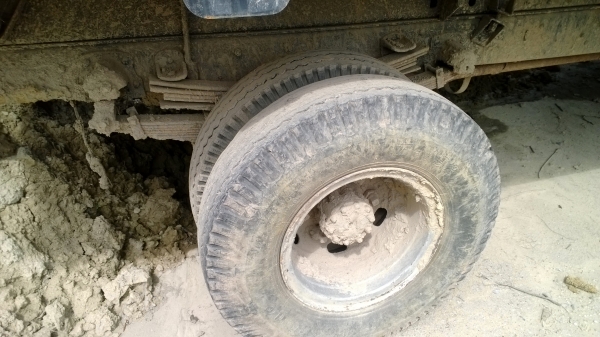 (คันนี้ยังอยู่)HINO 117 แรงKM505 6ล้อดั้ม หกล้อกลางเครื่อง WO4D ยาง8.25-16 รถเดิมๆอยู่ ไม่มีเล่ม  อย่างอื่นดี...