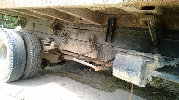 (คันนี้ยังอยู่)HINO 117 แรงKM505 6ล้อดั้ม หกล้อกลางเครื่อง WO4D ยาง8.25-16 รถเดิมๆอยู่ ไม่มีเล่ม  อย่างอื่นดี...