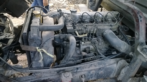 HINO KM779 117แรง หัวเก๋งเก็บสียังไม่เสร็จ กะบะสแตนเลส เครื่องดี สวย คัสซีสวย...