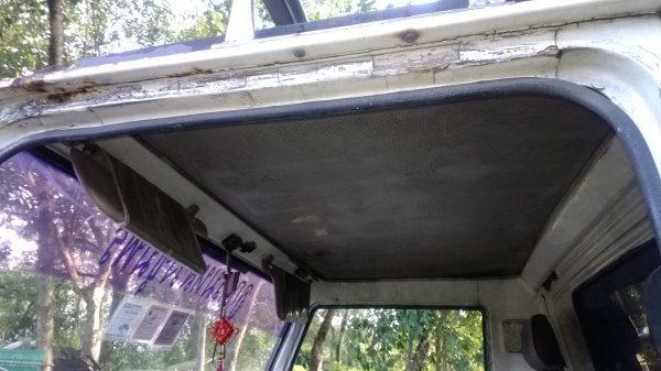 HINO KM779 117แรง หัวเก๋งเก็บสียังไม่เสร็จ กะบะสแตนเลส เครื่องดี สวย คัสซีสวย...