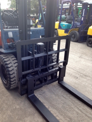 -:-*&bull;*ข า ย ร ถ ย ก เ ก่ า น อ ก*&bull;*-:- TOYOTA 5FG30 เสาสูง3เมตร หิ้งฟ็อก สนใจสินค้า083-062-0223