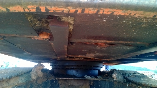 ขายซากDAEWOO SL220LC-V แบคโฮ รุ่น5 ไฟไหม้ โดนเครื่อง หัวเก๋ง ขายตามสภาพ...