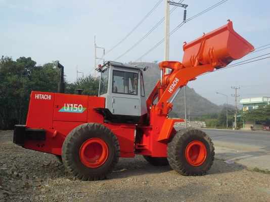 ขาย hitachi LX150  1,200,000 บาท สภาพดีมาก พร้อมใช้งาน