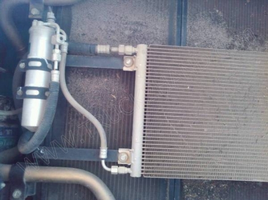 รถแบคโฮ ยี่ห้อ KOBELCO  SK200-8