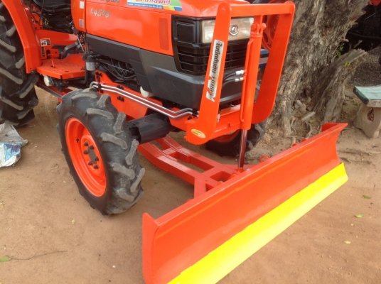 ปัญญาแทรคเตอร์มาแล้ว...จัดมาให้ครับ รีบโดยด่วน.คูโบต้า L4508 พร้อมใบมีดตราช้าง จัดส่ง จ.ระยอง