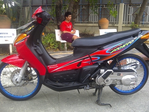 /////////// ขาย นูโว (ตัวเก่า) สภาพแจ๋มๆ พร้อมใช้ ราคา17500 บาท////////